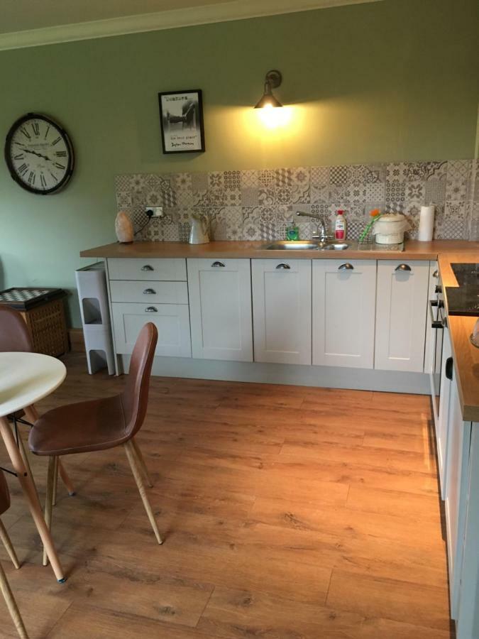 One Slade Gardens Appartement The Mumbles Buitenkant foto